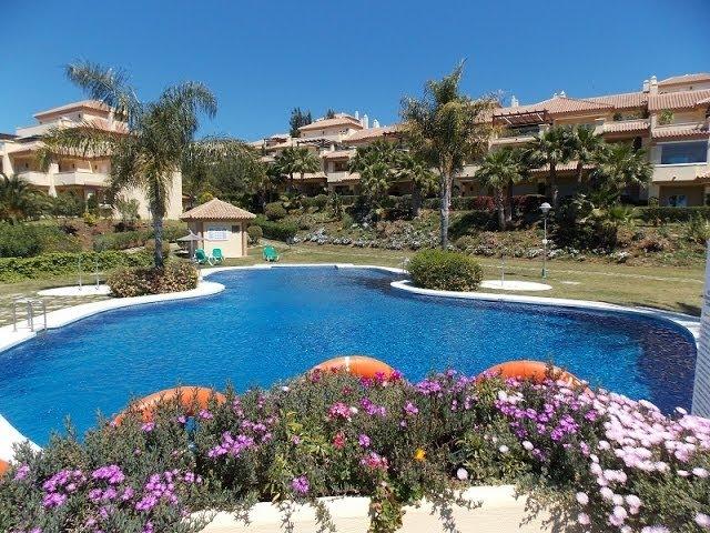 ID 20834 WWW.ESPANA-HOLIDAY.COM - MARBELLA RENTALS - TWO BED APARTMENT CLOSE TO BEACH & PORT