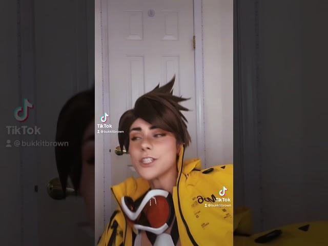 Tracer overwatch cosplay