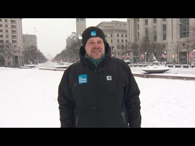 Winter Storm Blair drops heavy snow from Kansas to Ohio and D.C.