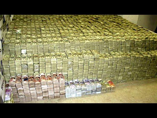 9 Incredible Treasures Found In The Attic