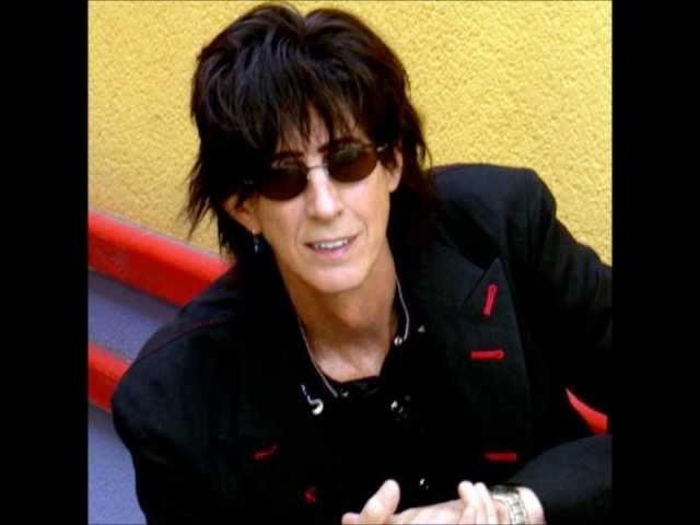 "1986" "Emotion In Motion", Ric Ocasek (of The Cars) (Pictorial with Great Sound)