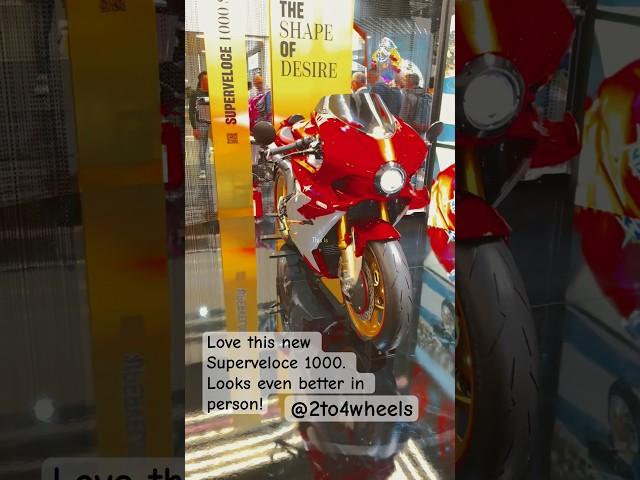 First look for the new MV Agusta Superveloce 1000 Serie Oro. Looks great in person!