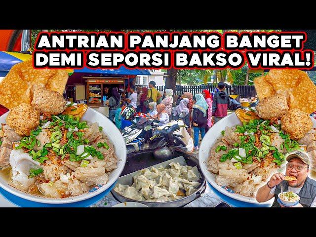 ANTRI PANJANG BANGET!! DEMI BAKSO VIRAL DI DALEM PORTAL JALAN..