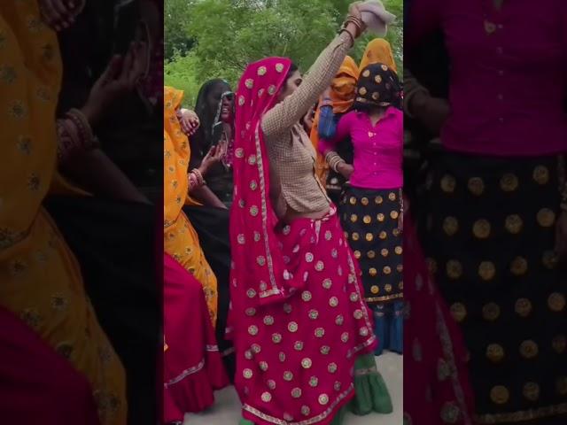 #dance#meenageet#meenamusic#meenasong#meenawati_geet#meenawatidance#meena geet#viralvideo#shadigeet