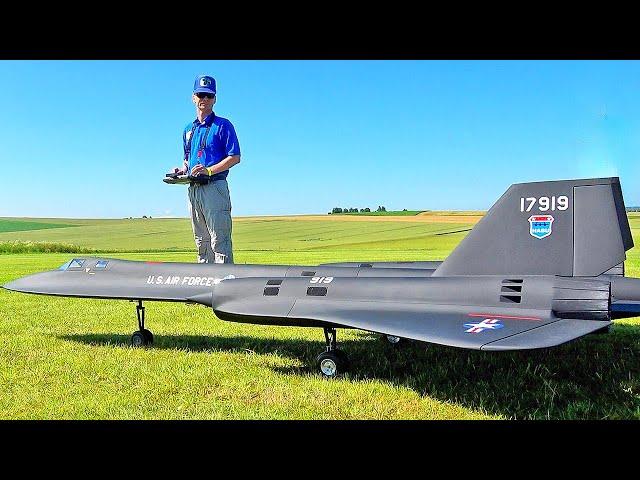 SELFMADE XXXL SR-71 US AIR FORCE BLACKBIRD LOCKHEED RC TURBINE JET FLIGHT DEMONSTRATION