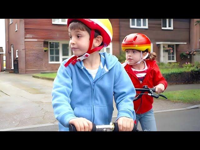 SCHOOL RUN! | Topsy & Tim | Cartoons For Kids | WildBrain Kids