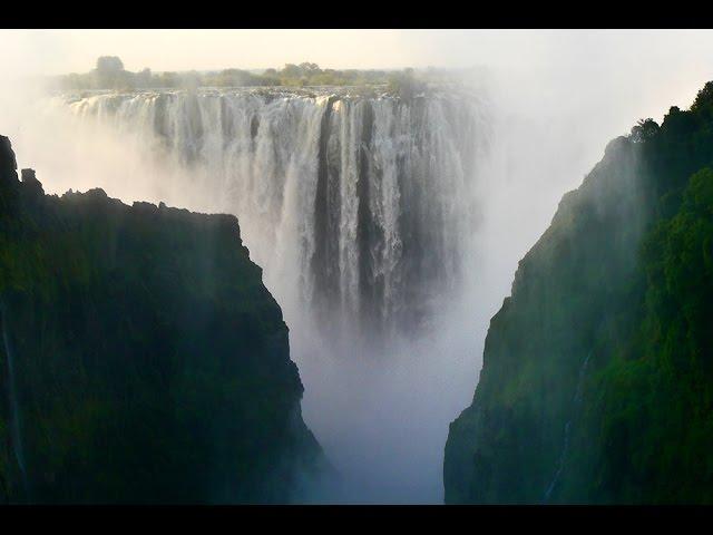 Stunning footage of Victoria Falls, Zambia with sound, HD