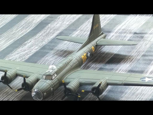 Boeing B-17 Flying Fortress Aircraft Model