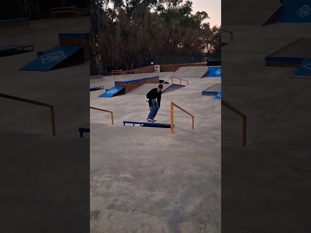 TRE-FLIP      #skateboard #skateboarding #shortsvideo #skater #shortvideo #skatepark #shorts #short