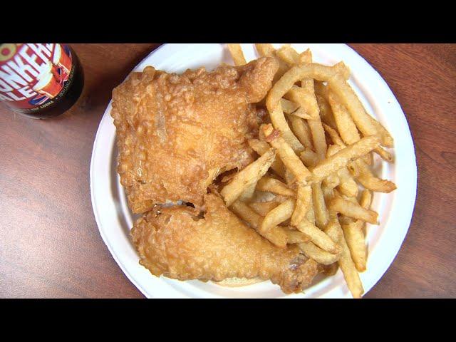 Chicago’s Best Fried Chicken: Rip’s Tavern