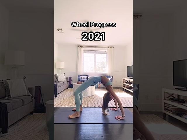 1 year Backbend progress #yoga #shorts #Backbend