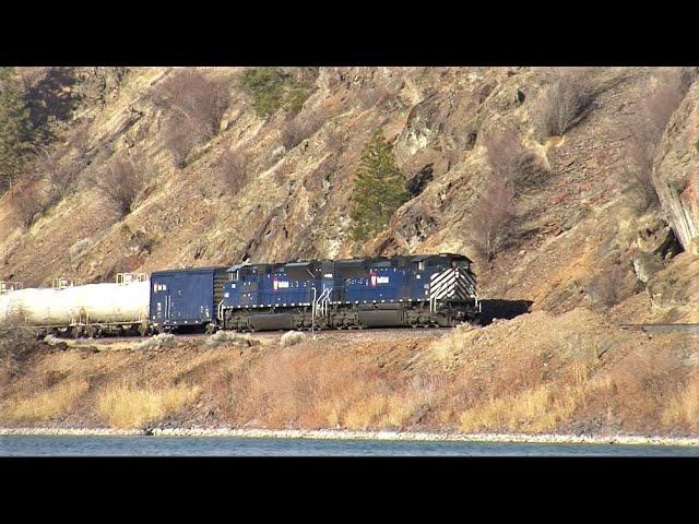 [HD] Paradise, Montana - Railfanning the Montana Rail Link 11/16/19