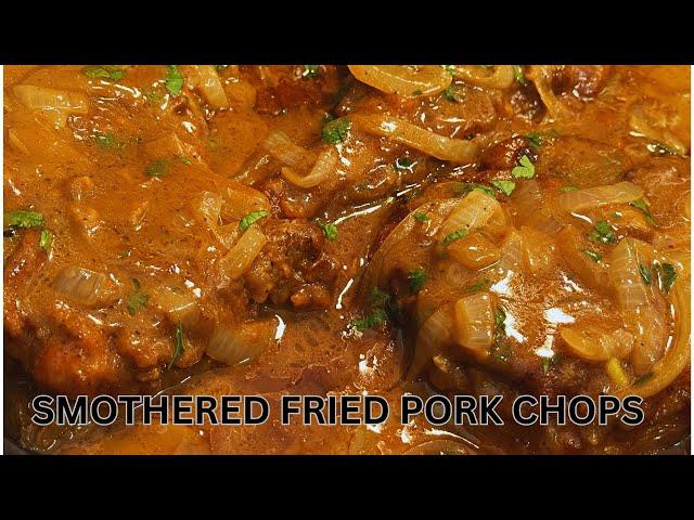 Delicious Smothered Pork Chops And Onion Gravy Recipe #porkrecipe #easyrecipe