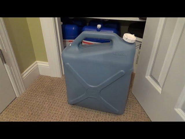 RELIANCE PRODUCTS 6 GALLON RIGID WATER CONTAINER CUSTOMER REVIEW AND CLOSE UP LOOK