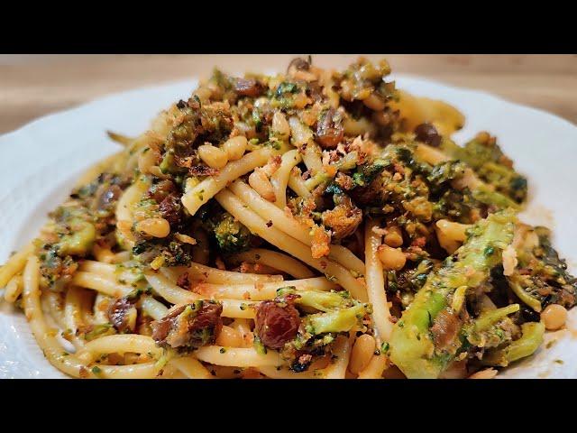 PASTA CON i BROCCOLI alla #SICILIANA - Ricetta Veloce che Devi ASOLUTAMENTE Provare