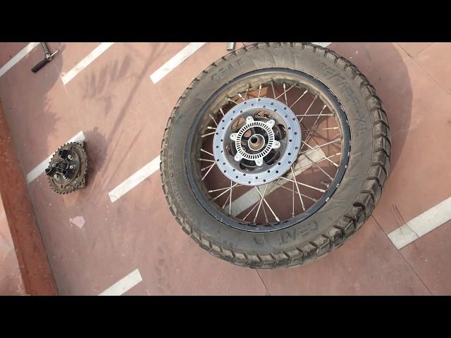 Royal Enfield Himalayan - Rear Wheel Removal DIY