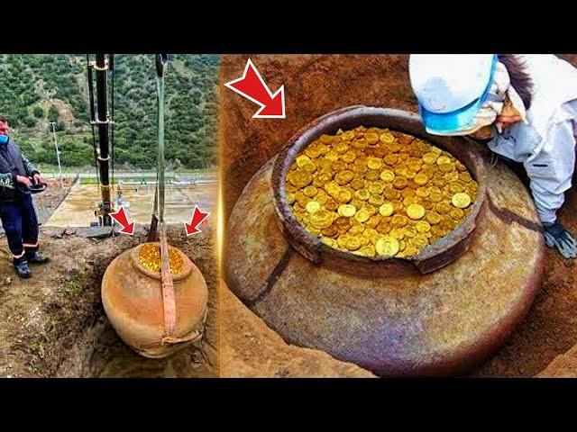 The Biggest Treasure Discovered In 2022 / Treasure Hunt By Metal Detector