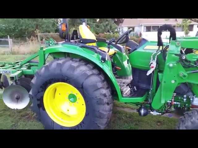 2015 John Deere 4066R