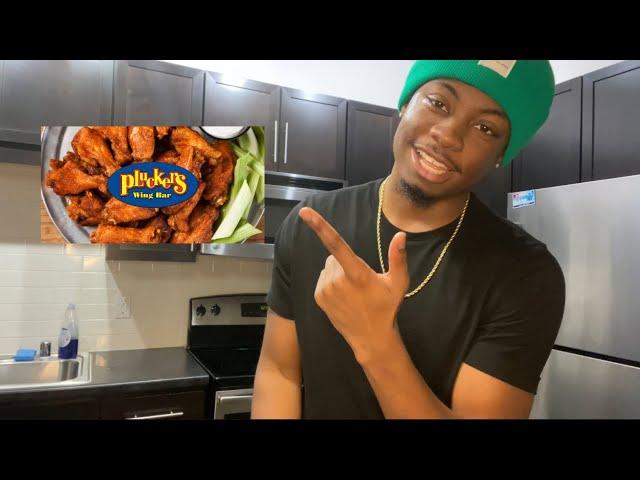 Pluckers Wing Bar Food Review