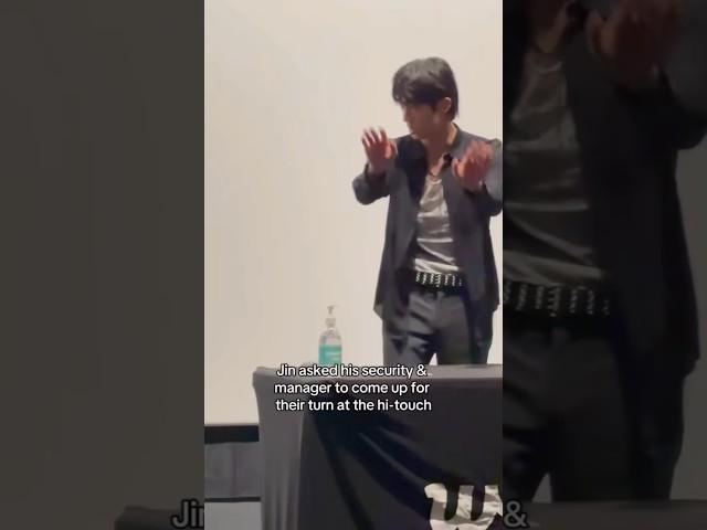 Jin ask his security and manager to come up for their turn at the hi-touch he's so adorable  #jin