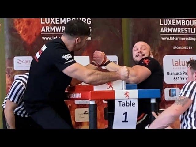 Prudnik vs Kalinichenko Armwrestling