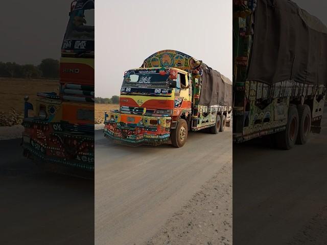 Hino super loaded vehicle #shortvideo #oiltanker #pktrucks