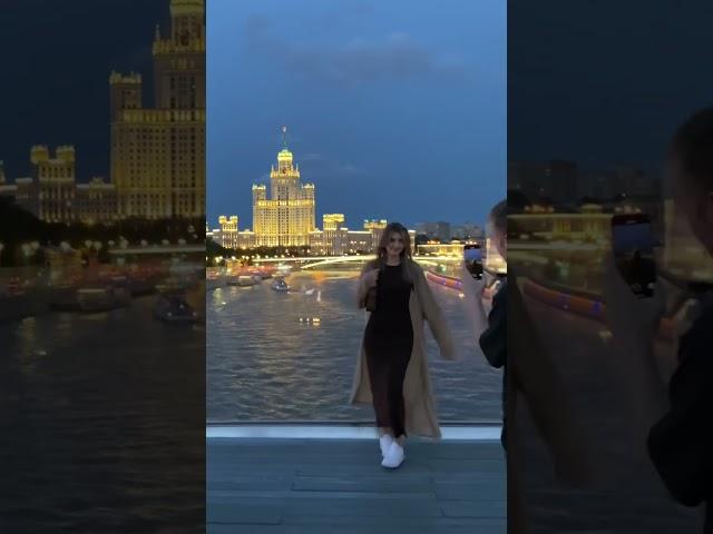 Vivir en Moscu es peligroso ??… pues  #russia #redsquare #moscow #москва #shorts #fyp #kremlin