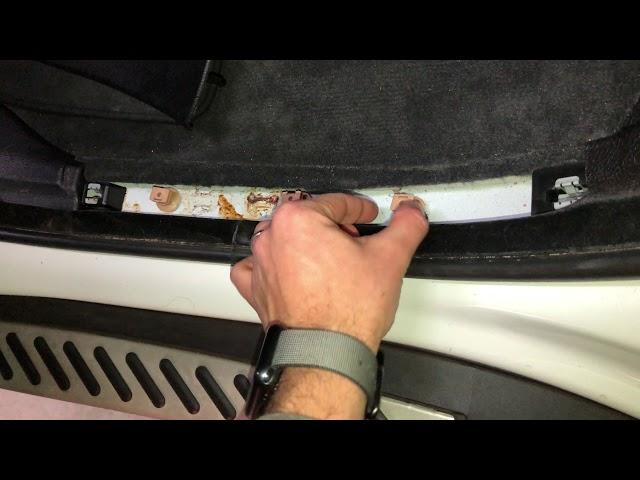 BMW X5 F15 Side Sill Removal