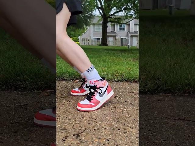 Sneakerhead Saturday : Air Jordan 1 RTR High OG SP Spider-Man Across the Spider-Verse on feet