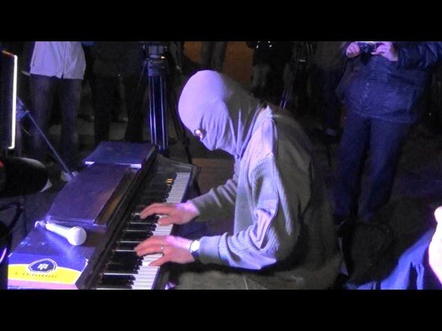 Piano Extremist: Ludovico Einaudi - Nuvole bianche