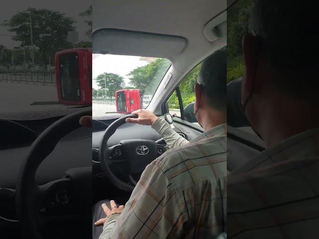 Accident near #punggol 10:21 31/10/2022
