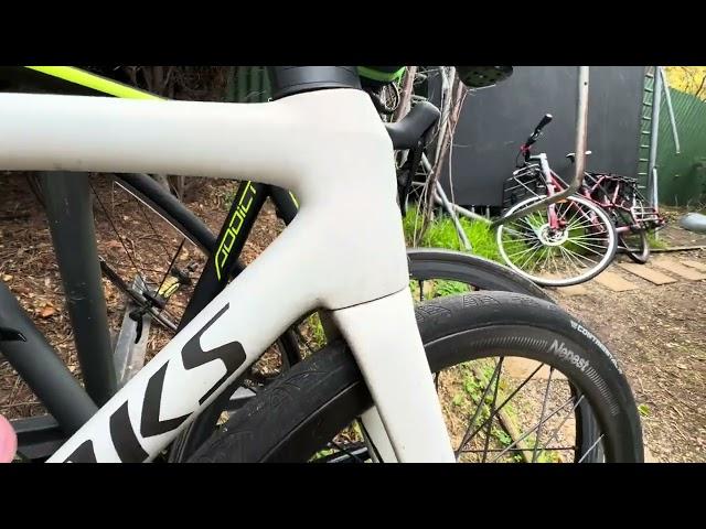 Specialized S-Works Tarmac SL8 MAJOR DESIGN FAIL!!