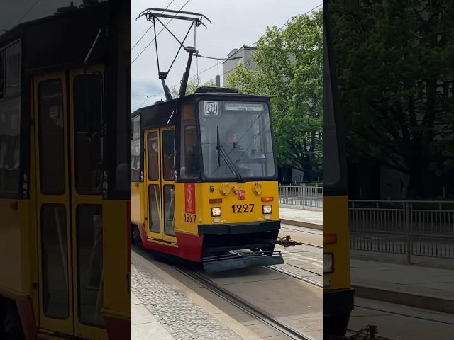 Konstal 105Na #1227 “stopiątka” Tramwaje Warszawskie-Towarzystwo Miłośników Wrocławia #tramwaj#tram