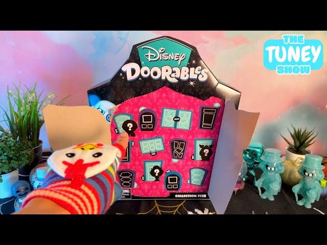 Let’s open some SPOOKY Disney collectables | Haunted Mansion Doorables for Halloween