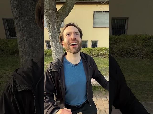 BALL️für Kinder über den ZAUN schießen | Laschakv#Shorts