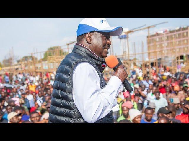 SEE HWO RAILA ODINGA STORMED TOI MARKET KIBERA TO SEE VICTIMS AFFECTED BY FIRE OUTBREAK!!!