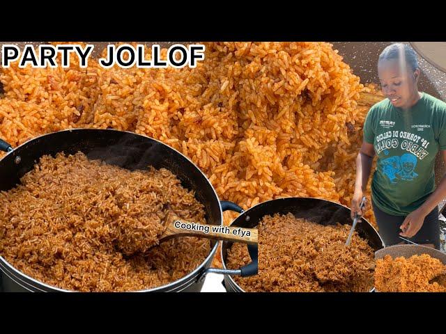 HOW TO COOK GHANA JOLLOF RICE FOR A GET TOGETHER LIKE A PRO | COOKING JOLLOF RICE FOR 30 PEOPLE |