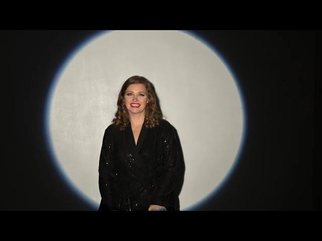 Свадебная ведущая Эллина Пак https://ellinapak.ru
