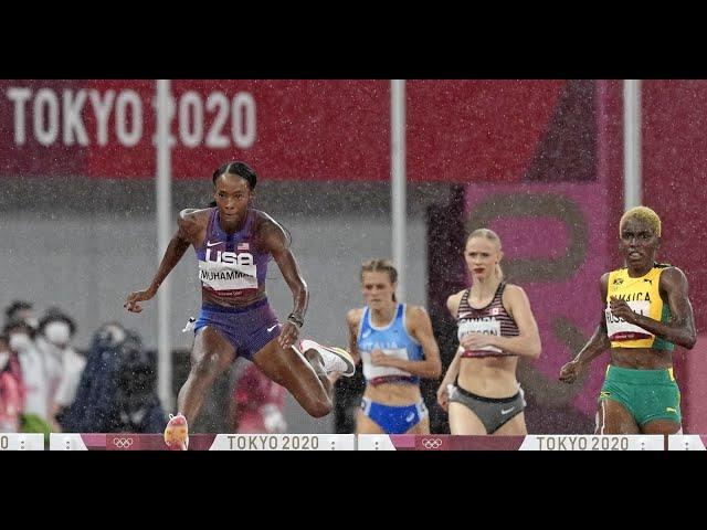 Dalilah Muhammad Sydney McLaughlin and Anna Cockrell chasing gold in 400