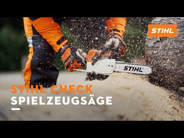 STIHL Check Spielzeugsäge: die leichteste Motorsäge im STIHL Sortiment