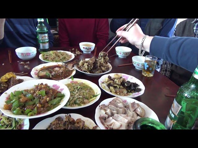 New Year party in a Chinese village - Life in China #72