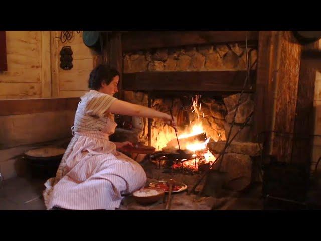 Delicious Smothered Steaks 1820s Style |Historical Cooking ASMR| Delicious & Easy