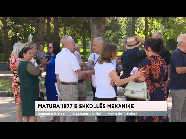 Matura 1977 e shkollës mekanike/ Pas 47 vitesh maturantët ritakohen në Korçë