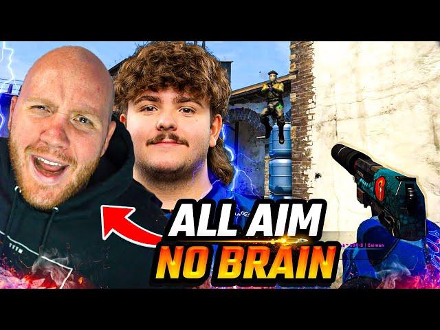 Timthetatman reacts to pros reacting to Tim playing CS2?!?
