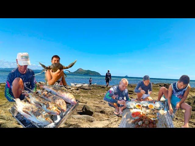 MUD CRAB SEA URCHIN AND GRILLED FISH FOR BREAKFAST