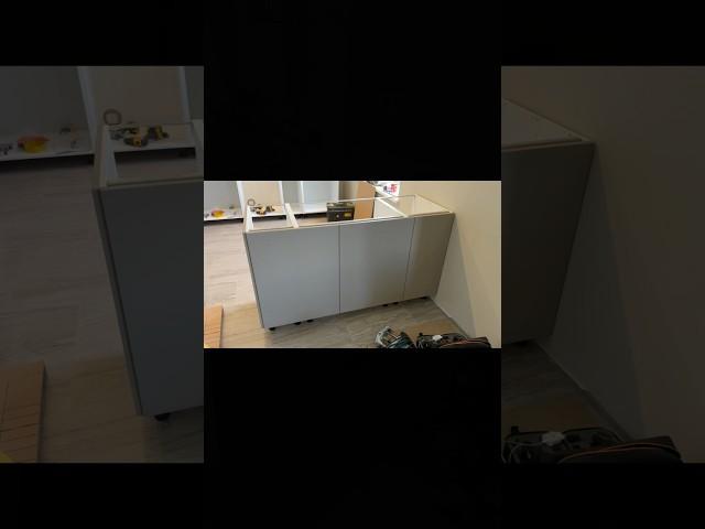 Установка фальшпанелей сзади кухни ЛеманаПро #кухня #монтаж #мастер #diy #ремонт #выборкухни #леруа