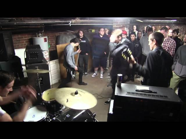 Discourse Basement Show Richmond, VA