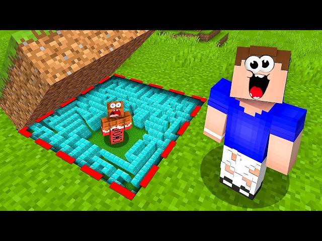 Я Построил ЛАБИРИНТ и ЗАСЕКРЕТИЛ Его в Майнкрафт! Minecraft