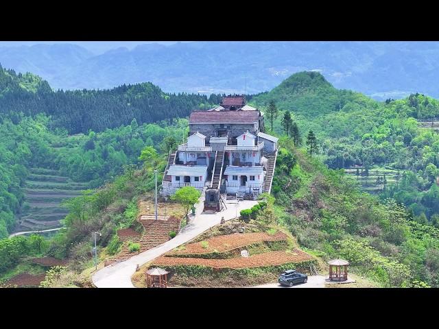 Versi mini Istana Potala ditemukan di Guizhou