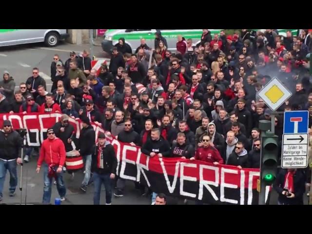 Nürnberg-Fans in Würzburger Innenstadt (Würzburger Kickers - 1.FC Nürnberg 23.04.2017)